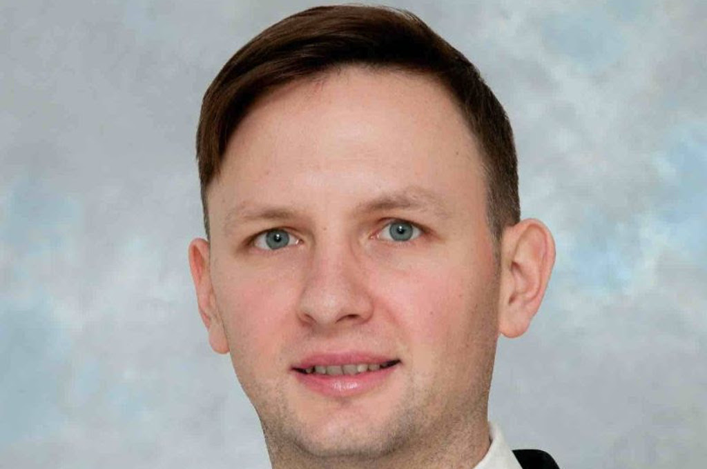 Portreefotol on Frank Jüris.